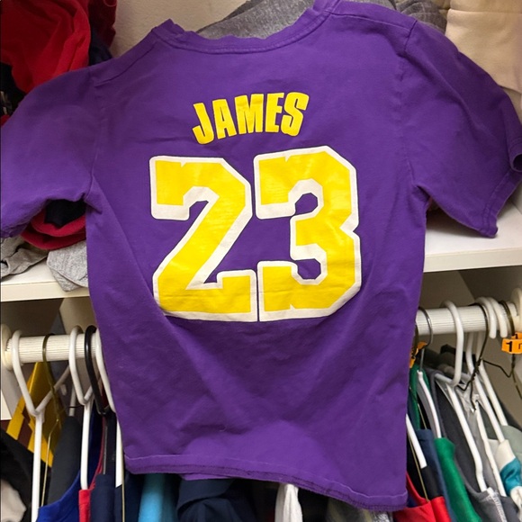 RARE LeBron Lakers tee shirt small youth - Picture 2 of 2